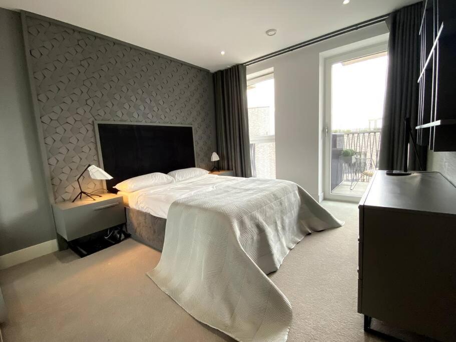 Club White London Bridge One Bedroom Apartment Exterior photo